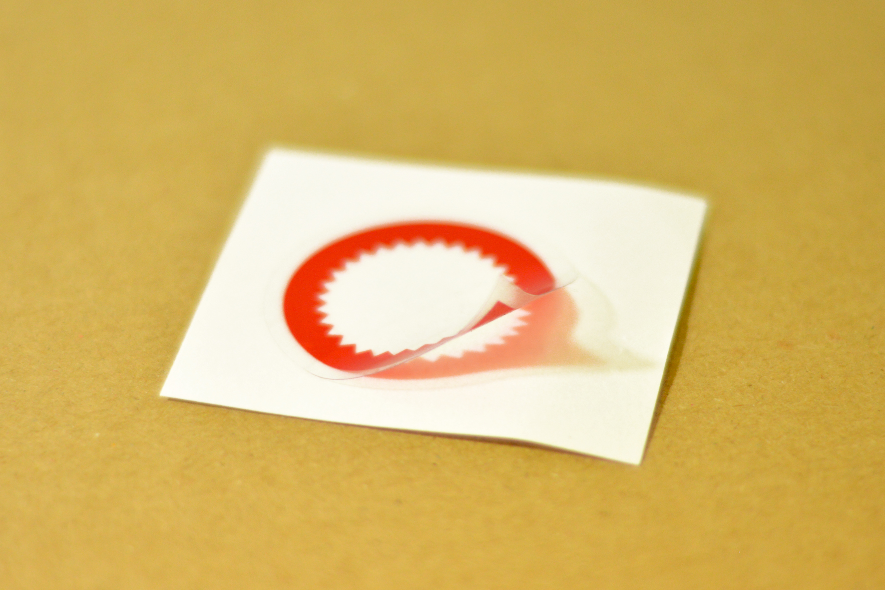 sticker transparent, sticker forme personnalisée, sticker rond, sticker petite série, petit sticker