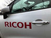 Logo sur carrosserie