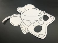 Masques imprimés sur papier lisse