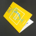 Carte des boissons plastifiée avec rainage centrale (attention risque de décollement au niveau du pli)